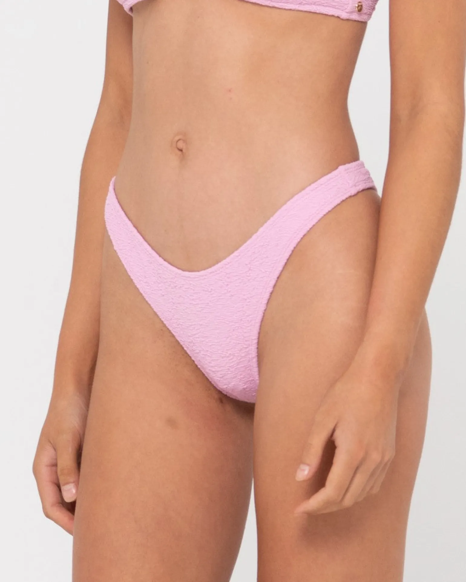 Braguita De Bikini Brasilena Con Textura De Sandalo>Rusty Store