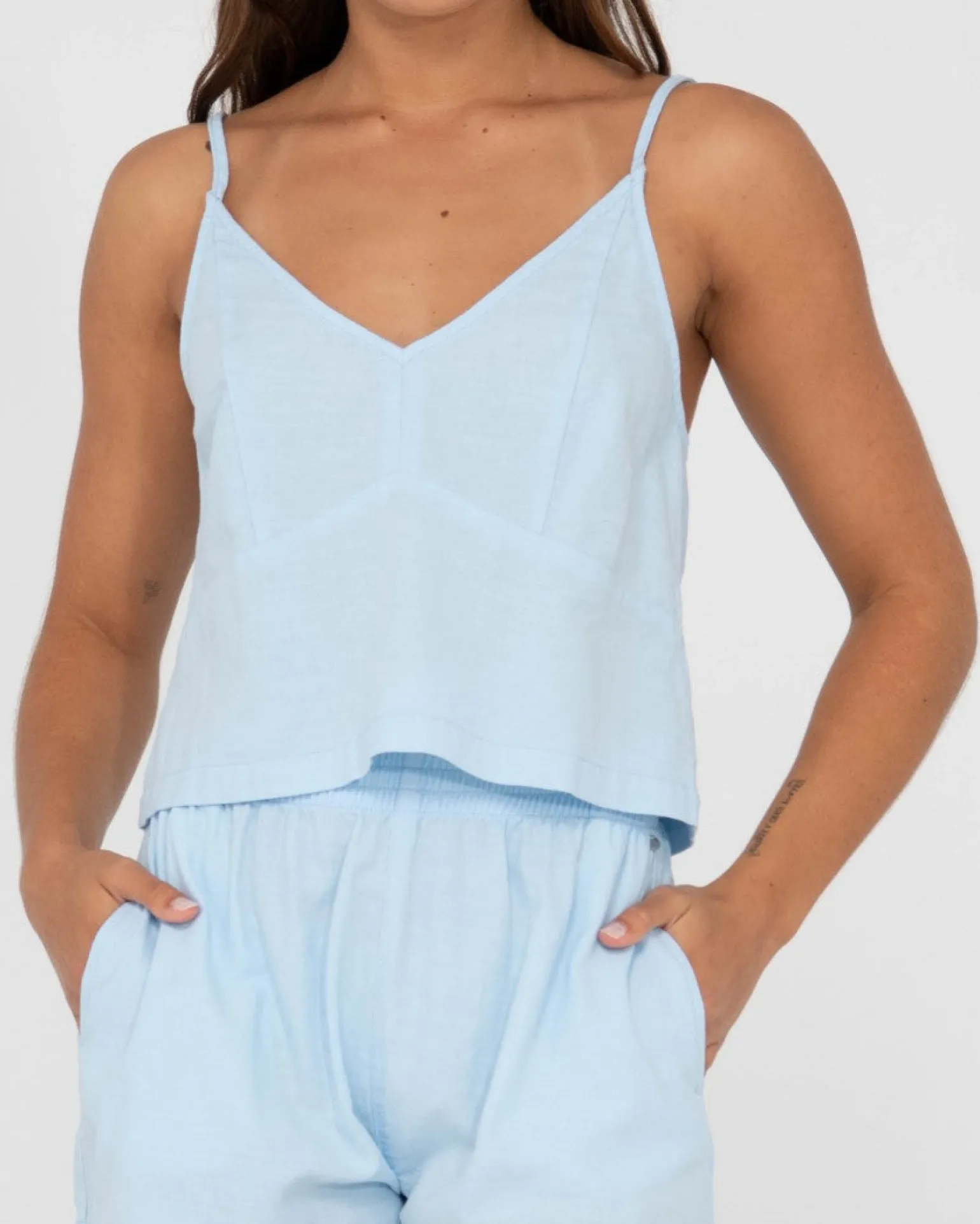 Cami Lencero Con Cuello En V De Agua Dulce>Rusty Shop