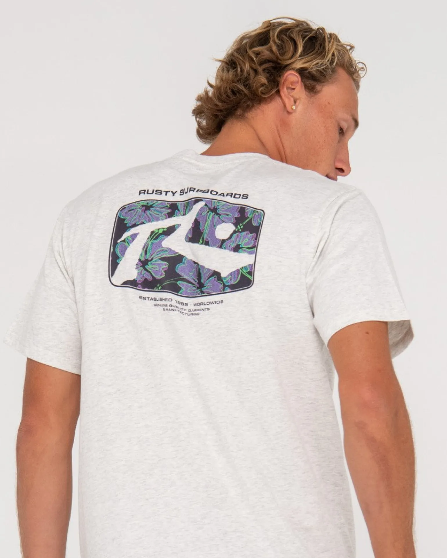 Camiseta Grafica De Manga Corta Advocate>Rusty Best Sale