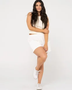 Camiseta Sin Mangas Racer En Blanco><noscript><img width=