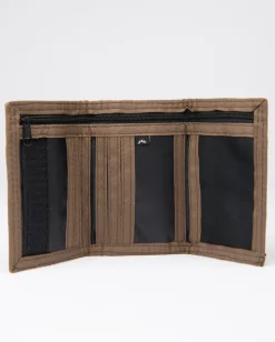 Cartera Triple Comp Wash><noscript><img width=