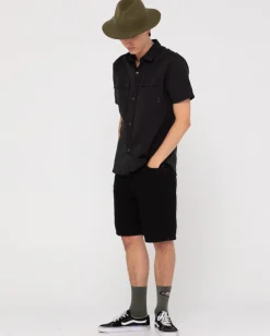 El Sombrero De Fieltro Deane><noscript><img width=