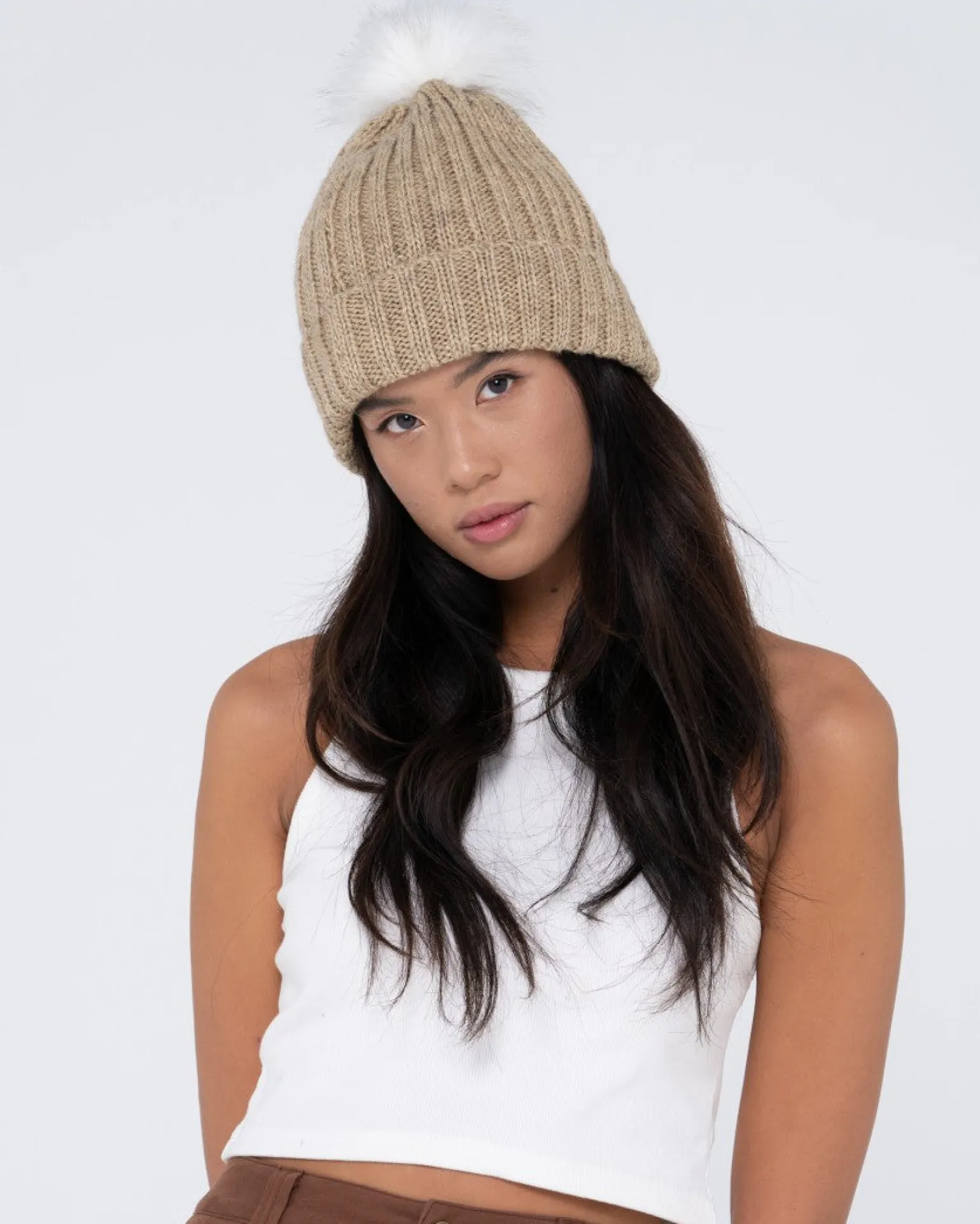 Gorro Con Pompones De Homeslice>Rusty Outlet