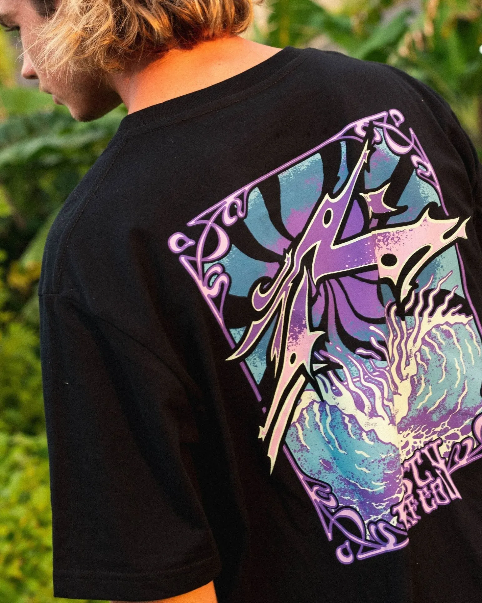 Gr8Ful Camiseta Grafica De Manga Corta H8Ful>Rusty Fashion