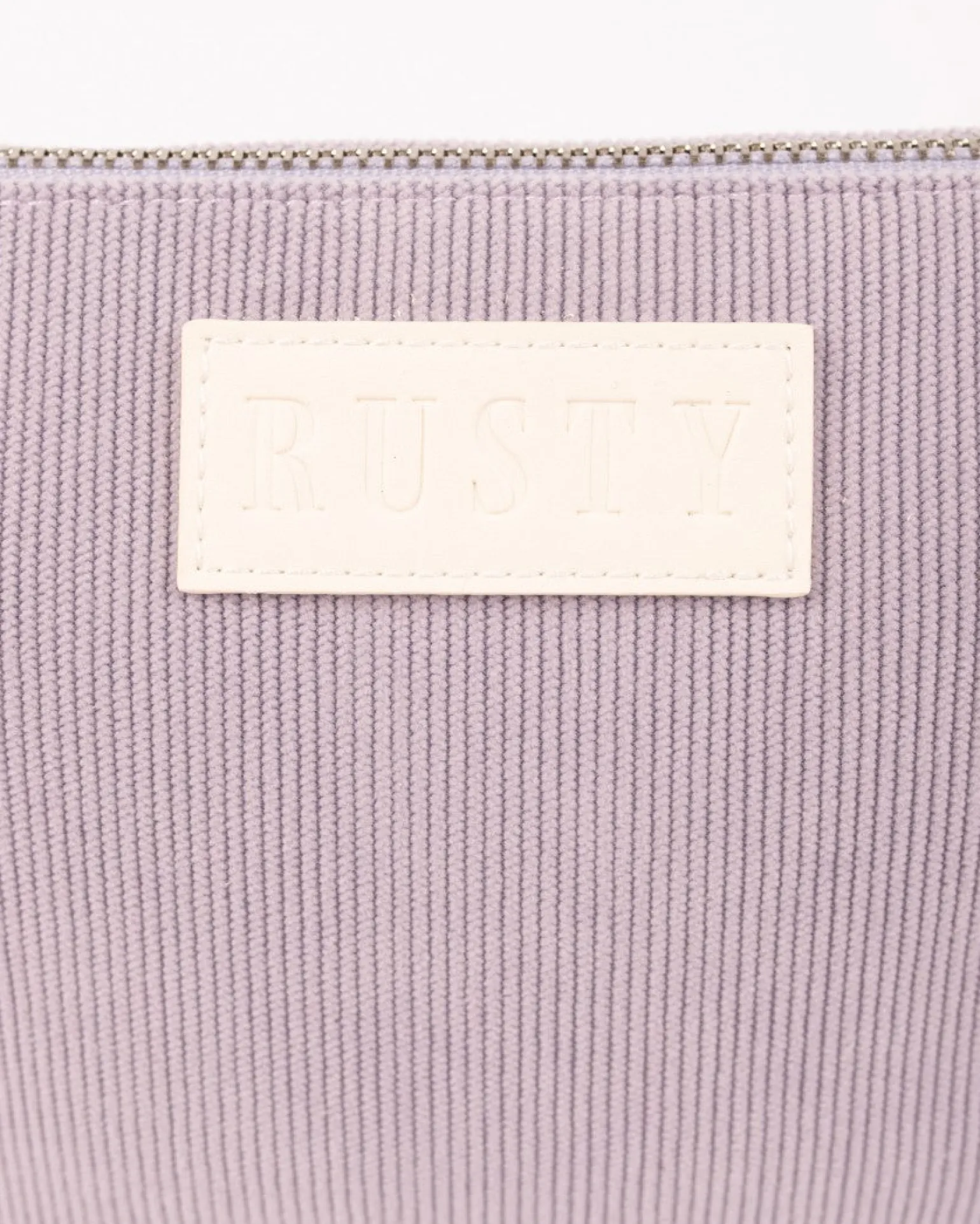 Neceser Texturizado Essentials>Rusty Fashion