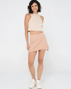 Noe Minifalda><noscript><img width=