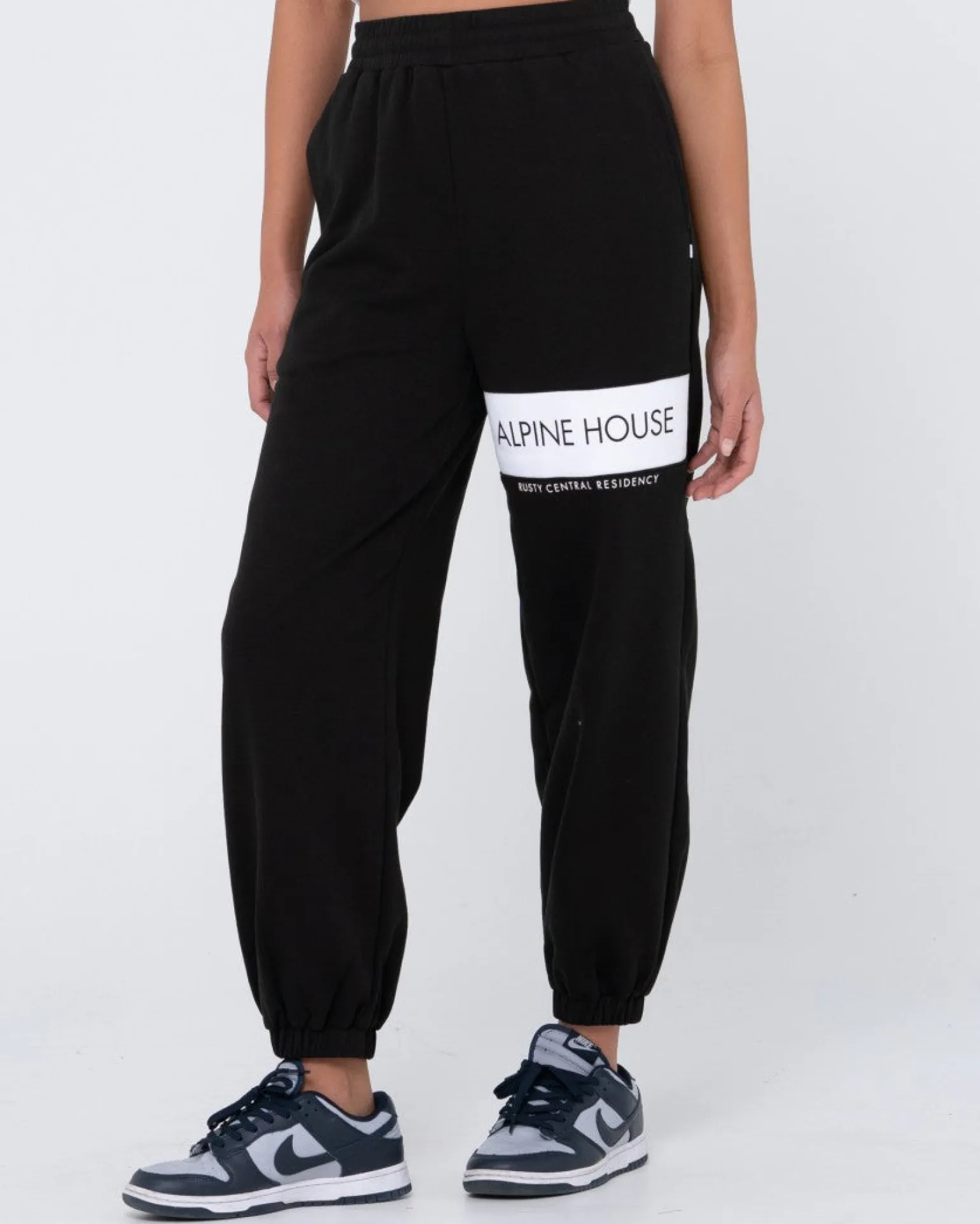 Pantalon Deportivo Alpine House>Rusty Store