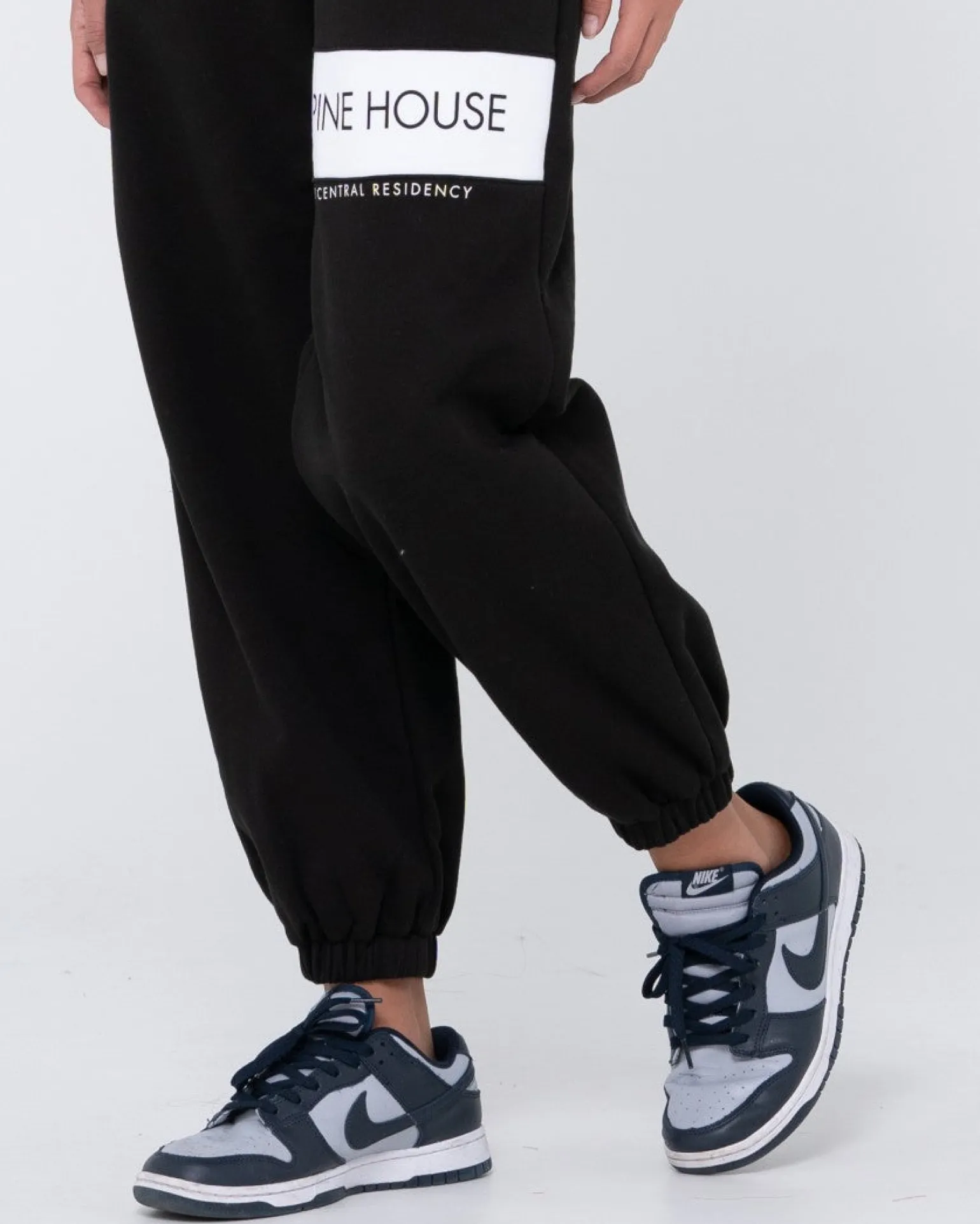 Pantalon Deportivo Alpine House>Rusty Store
