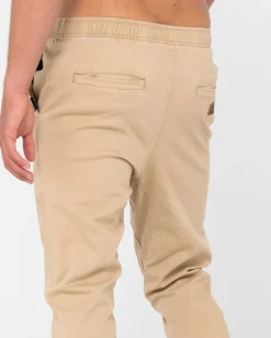Pantalon Elastico De Corte Slim Con Gancho><noscript><img width=
