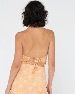 Top Corto Con Cuello Halter De Heading West><noscript><img width=