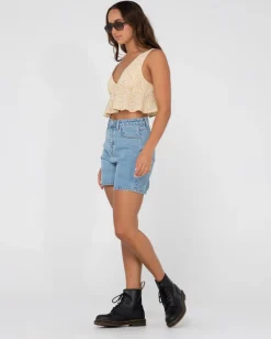 Top Corto Con Estampado Floral Magnolia><noscript><img width=