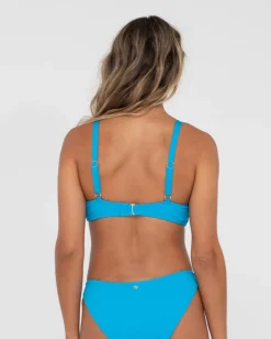 Top De Bikini Tipo Bralette Con Textura De Sandalo><noscript><img width=