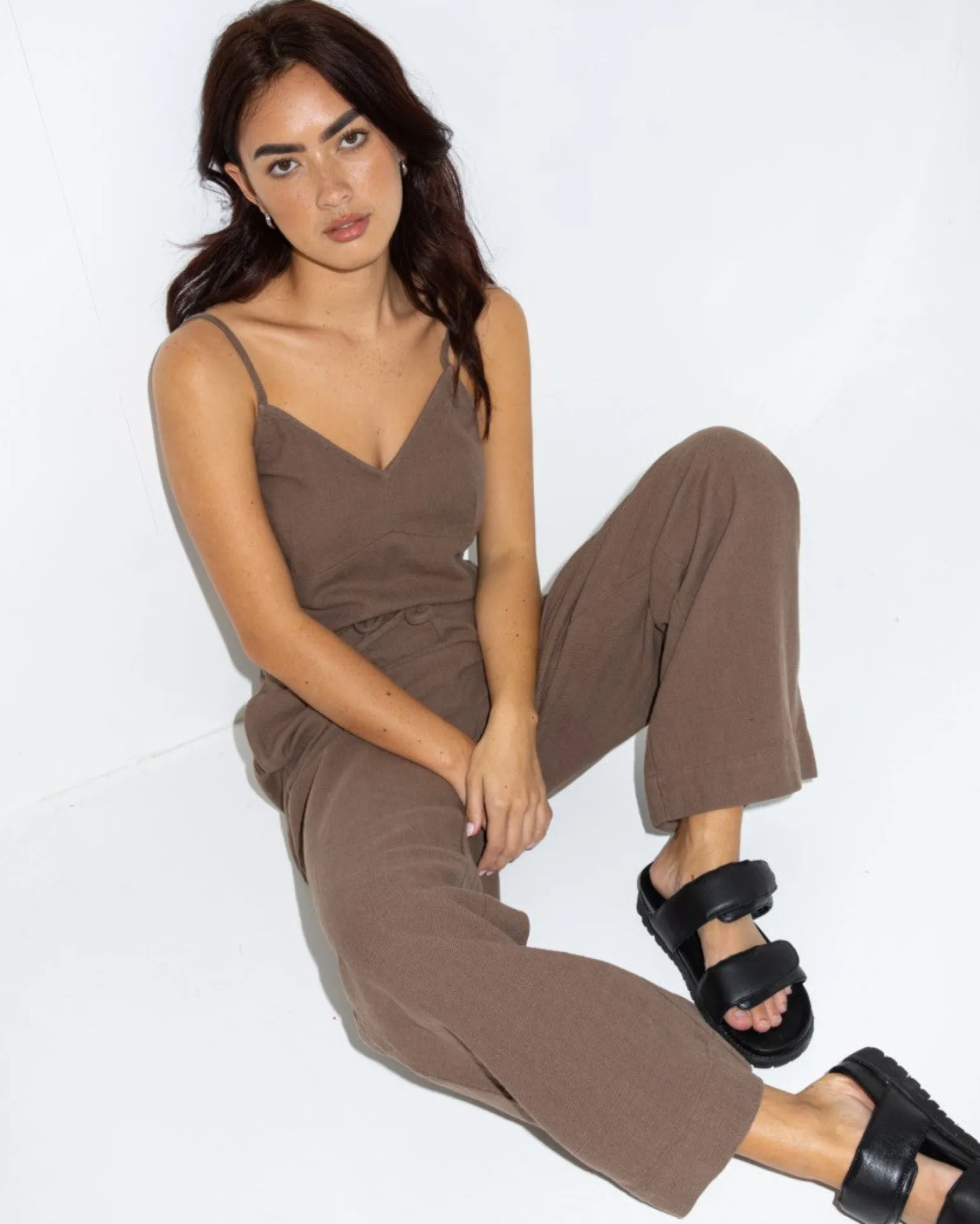 Top Lencero De Lino Con Cuello En V Carolina>Rusty Flash Sale